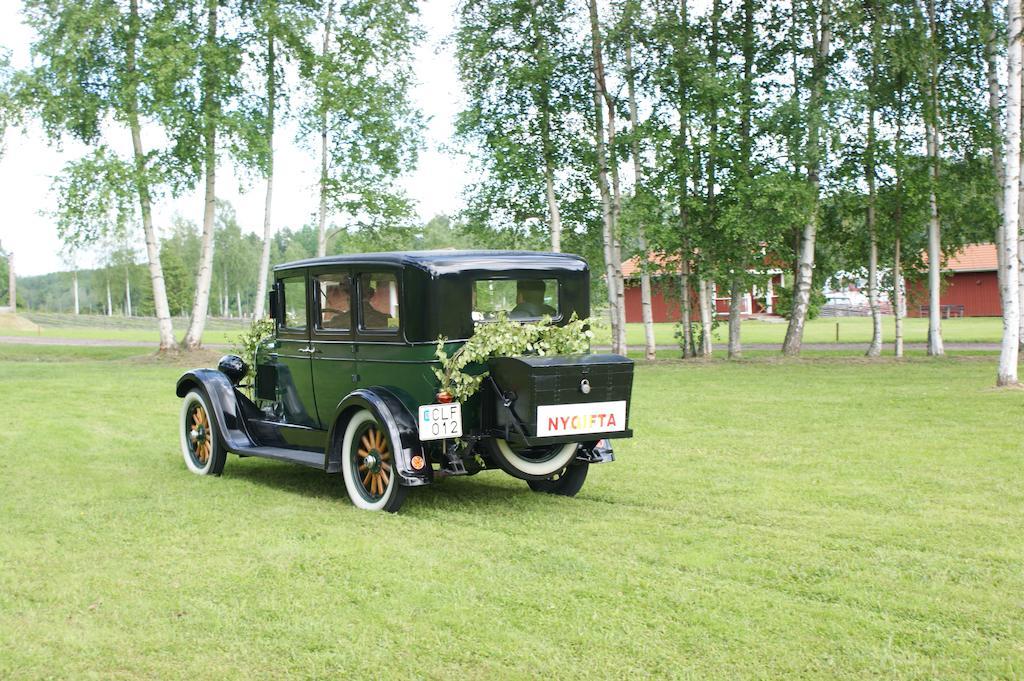 Вилла Ratt O Roder Stugby & Konferens Djuras Экстерьер фото